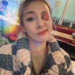 Sandara Park Instagram - PH-beer & K-pulutan 🍺😋👍 try nyo!!! 💘 #산미구엘 #먹태 #sanmiguel #driedpollack #sarap #walapangsanmiglightsakorea😭