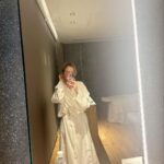 Sandara Park Instagram - Memories of Bangkok 🇹🇭🍉💆🏻‍♀️🎤🍽️☀️🌊 Bangkok,Thailand