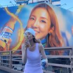 Sandara Park Instagram - Dara in Manila 😁 with San Mig Light 🍺💙 shot puno!!! #likeido #SandaraPark #Dara #SanMigLight #Manila #Philippines #산다라박 #산미구엘 #마닐라 #필리핀 SM City North EDSA
