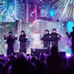 Sandara Park Instagram - Happy new year 🥳 2024 JSW Countdown in Jeju 🎉🎉🎉 제주신화월드 Jeju Shinhwa World
