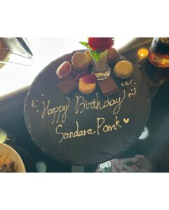 Sandara Park Instagram - Still #november #bdaymonth 🎂 with my loved ones ♥️