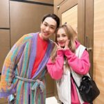 Sandara Park Instagram – 뮤지컬 #렌트 첫관람~!!! 👏🏻👏🏻👏🏻 ❤️💚💛💙