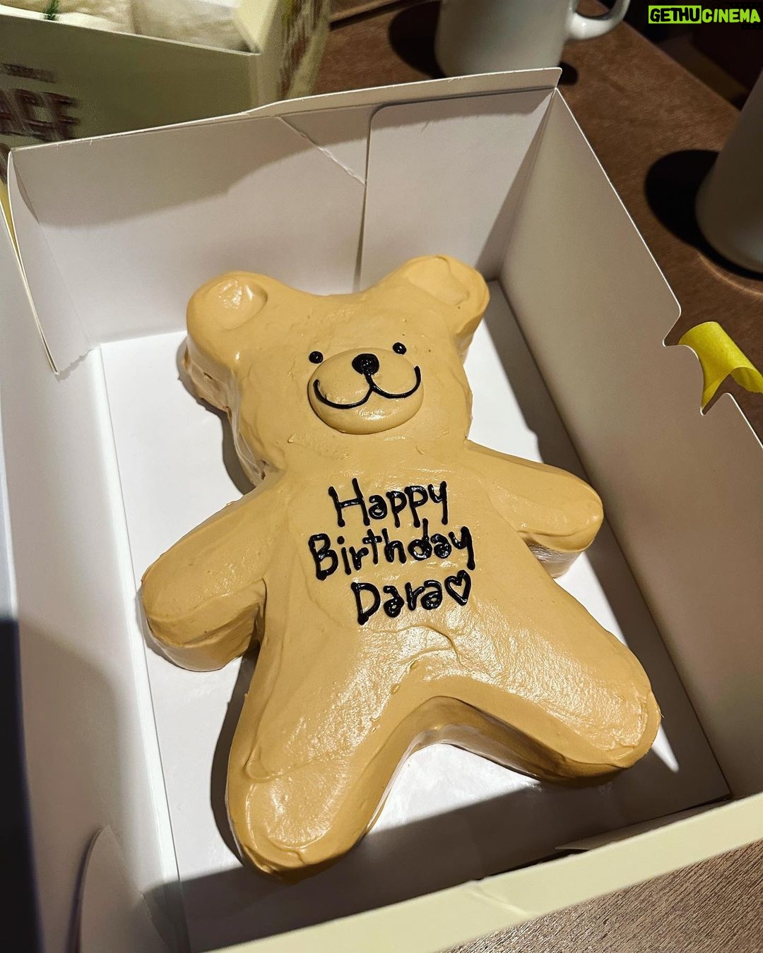 Sandara Park Instagram - Thank you for all the greetings 🎂🥳🥰 love you all~!!! #bdayweek🎉