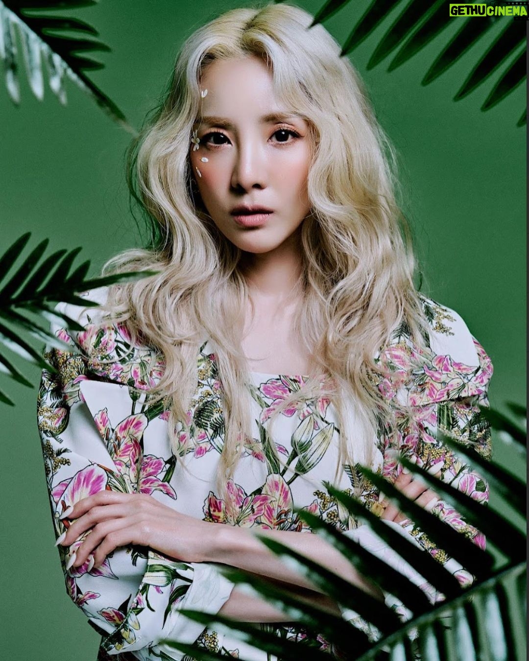Sandara Park Instagram - Glamour South Africa 🌱🌿☘️
