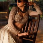 Sandeepa Dhar Instagram - White valentine.. 🤍 Outfit so pretty , couldn’t choose ☺️ Swipe —->> last one —>> in my gansta era . @munnasphotography @shru_birla Outfit @bindaniofficial Jewellery @creyons_