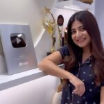 Sandipta Sen Instagram – Yayyyy!! Got my Silver Play Button from @youtube 😍 
Thanks to the subscribers🫶🫰Keep Watching😊
MY CHANNEL LINK IS IN MY BIO🥰