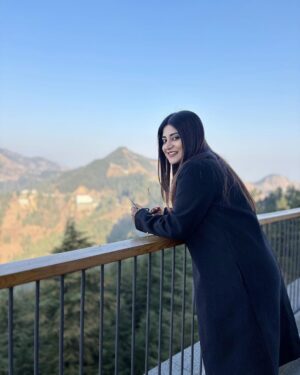Sandipta Sen Instagram - “Nature is the source of all true knowledge.” 
📸 @soumyamukerji_ ❤️