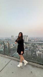 Sandipta Sen Instagram - Battameez dil mane na😬 #trending #trendingreels @decaloguedigital @dishagupta.6