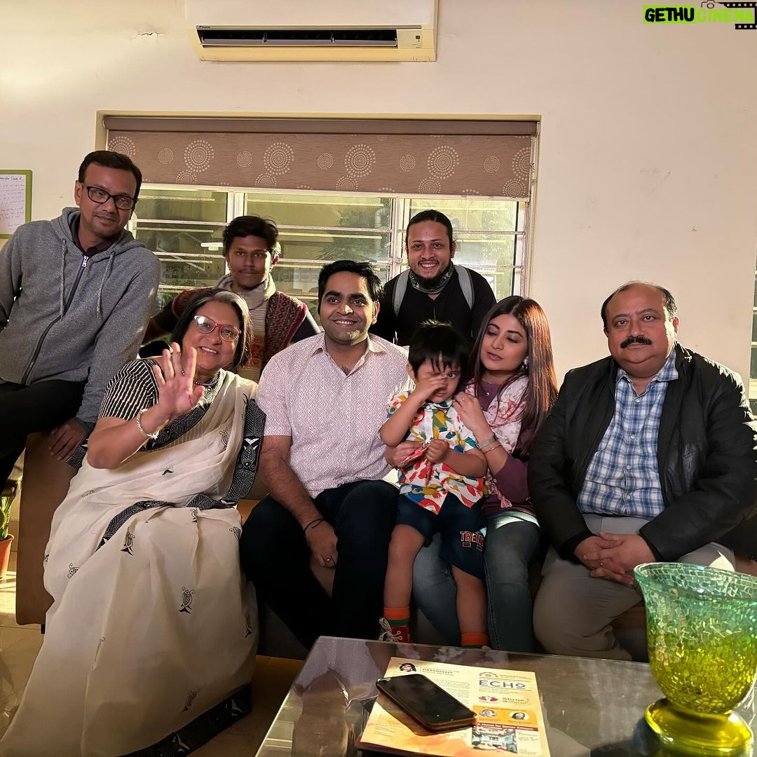 Sandipta Sen Instagram - 2024 - what a great start🧿 Amar 2nd feature film er shoot just shesh korlam. AAPISH(The office). Produced by @macneillfilms . It’s a story of two women..Very relatable story.Directed by @abhijitranaguha (Rana Da) and @sudeshna1958 di.Thanks a lot for givin 2024 - what a great start🧿 Amar 2nd feature film er shoot just shesh korlam. AAPISH(The office). It’s a story of two women.Directed by Abhijit Guha (Rana Da) and Sudeshna di.Thanks a lot for giving me this wonderful character JAYEETA SANYAL. Rana da r Sudeshna dir shonge amar 2nd kaj eta.. ki j bhalo lagey tomader shonge kaj korte..ki smoothly kaj hoy.. with such a warmth. FINALLY akshonge kaj korlam with such a brilliant actor @sudipachakraborty di (tumpa di). Khubi excited chilam tomar shonge kaj korbo bole.. khub khub bhalo laglo, koto kichu shikhte parlam. Ei golpe amar husband hoeche another amazing actor kinjal. Hiralaal dekhar por thekei or shonge kaj korar iche chilo. Shotti ki bhalo obhinoy kore. Ei cinema te amar 3bochorer ak mishti puchke ache jake already khubi miss korchi. @hemamunshi dir shongeo koto bochor por kaj holo.. darun manush.Hema di lekhata kintu bondho korona.. Thanks to the whole team🙏🏻 khubi bhalo laglo ei project ta kore tomader shobar shonge. #bengalimovie #aapish