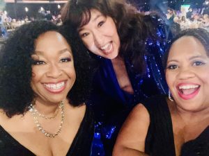 Sandra Oh Instagram - ❤️ @shondarhimes and Chandra Wilson, ❤️ @squidgamenetflix , ❤️ me some @nbcsnl Women, ❤️great actors Michael Stuhlbarg and Steve Zahn, It looks like  I’m admonishing Lorne Michaels, but really I’m pointing out his @orderofcanada Martin Short has one too. Me next! ❤️ 🇨🇦