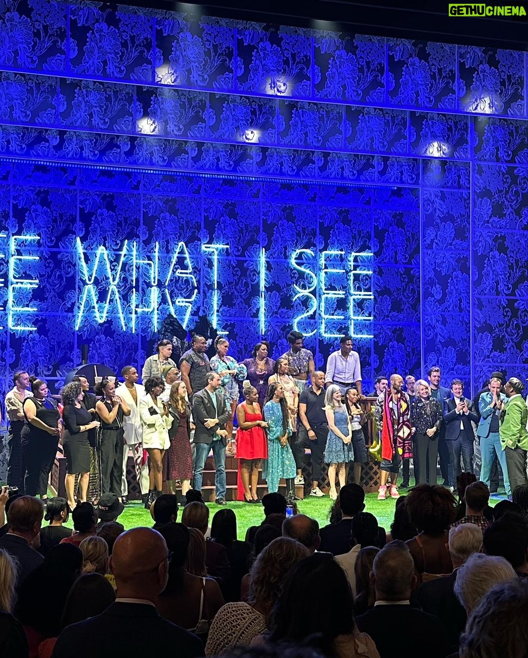 Sandra Oh Instagram - What an evening of the best of #NYC - the spectacular Mark Bradford @hauserwirth & the triumphant @fathambway @publictheaterny 🤯❤️🔥