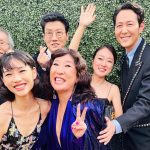 Sandra Oh Instagram – ❤️ @shondarhimes and Chandra Wilson, ❤️ @squidgamenetflix , ❤️ me some @nbcsnl Women, ❤️great actors Michael Stuhlbarg and Steve Zahn, It looks like I’m admonishing Lorne Michaels, but really I’m pointing out his @orderofcanada Martin Short has one too. Me next! ❤️ 🇨🇦