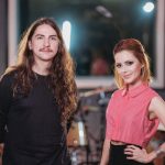 Sandy Instagram – Já está disponível no YouTube a live completa do “EP Ao Vivo” que conta com a faixa inédita “TENTO” com participação da Sandy 🌷🎹🎶