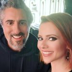 Sandy Instagram - Surpresaaa!! Hoje tem @caldeiraonaglobo, com @marcosmion e muita gente querida… (Quem coisa boa, né, @ferodriguesoficial? 💜💜💜) Foi divertida e deliciosa minha participação… Espero que gostem!! Obrigada, Mion, tão querido, generoso, carinhoso, por me receber tão bem, como você sempre recebe. Tamo junto!! 🧡👊🏻 Hoje começa 14:40h. Não percaaammmm!!