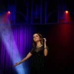 Sandy Instagram - Amo quando vocês cantam comigo, fica escrito na minha cara…🥰 Ainda bem que vejo alguns de vocês nesta sexta-feira, no show de Ribeirão Preto!