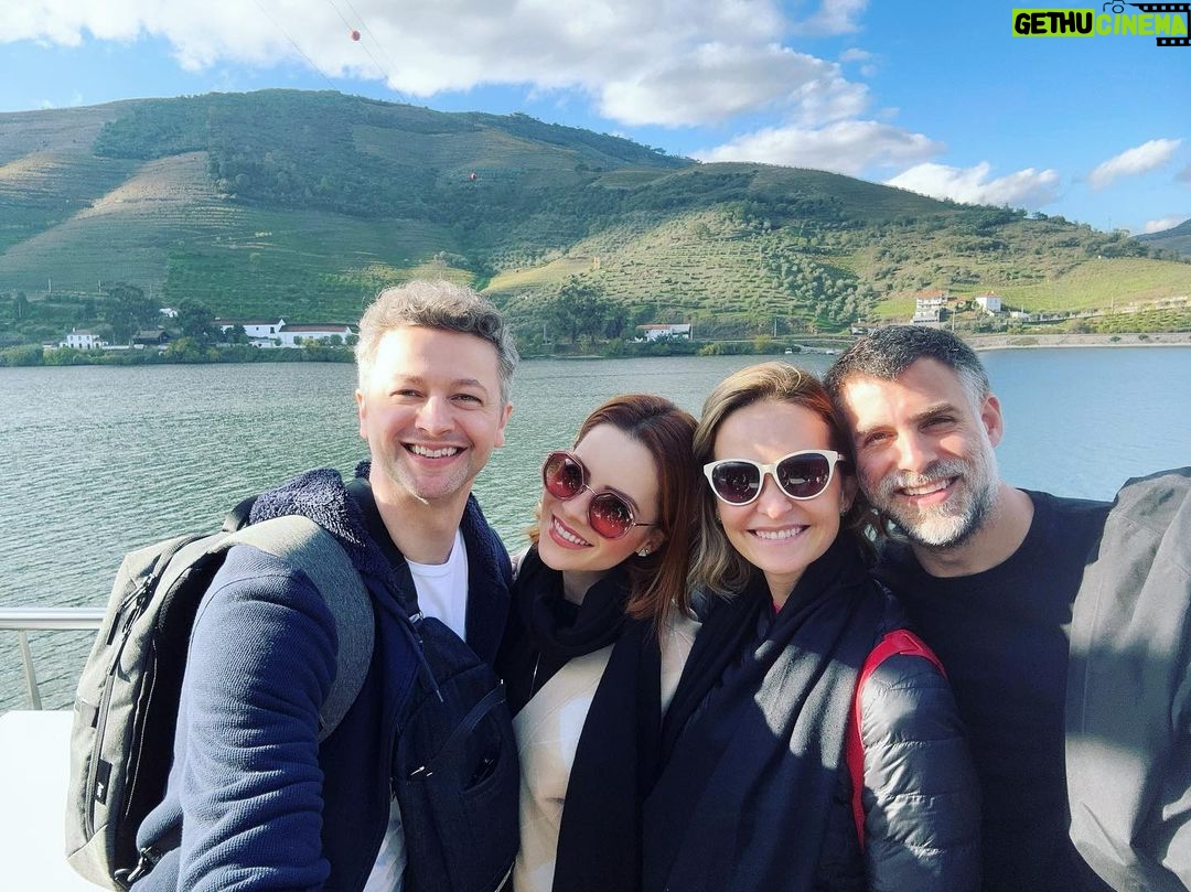 Sandy Instagram - Que viagem!! Quantos momentos lindos ao lado de pessoas especiais. Obrigada, @ferodriguesoficial e Rao. ♥️ Que a união de vocês seja a cada dia mais linda, forte, sadia, potente, FELIZ! Amo vocês!
