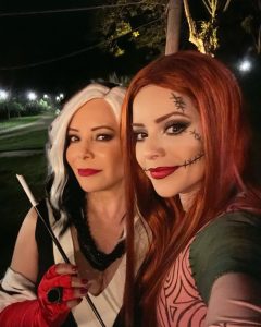 Sandy Instagram - Bú!! 🎃