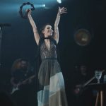 Sandy Instagram - Desci a serra pra receber um mar de amor… 💜 Muuuuito obrigada, Santos e Baixada Santista!! Como sempre, vcs foram incríveis!! Que jeito mais gostoso de voltar com meus shows no Brasil. Que venham os próximos, né, Ribeirão Preto, SP, BH e Campinas?! ✨🙌🏻 #TurnêSandy2023 #ÚltimasDatas 🎥 @sisdiz