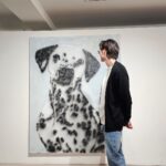 Sang Heon Lee Instagram - Bought a piece, made a piece 🎨🖼️🧑‍🎨 Dalmatian/Artist: @ricardopassaporte Gallery: @duartesequeiragallery Mint/Blueberry Ice cream: @sangheonleesh Sensei/Teacher/스승님: @soohyo_ @kimsoohyo Seoul, South Korea