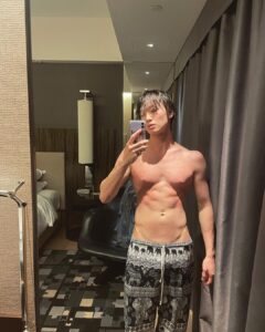 Sang Heon Lee Instagram - HK 🇭🇰 Dump 🎃 #hkig Hong Kong