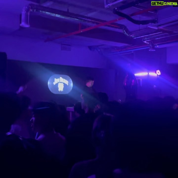 Sang Heon Lee Instagram - Sharing my music taste @lauvsongs @howmini @l_like._ @co_kr @didi_han_ @fallens Seoul, Korea
