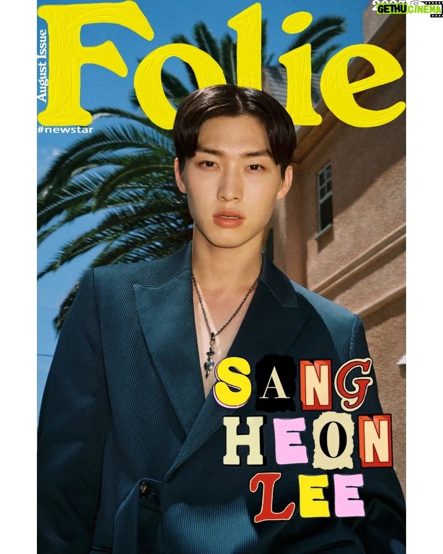 Sang Heon Lee Instagram - COVER STORY w/ SANG HEON LEE: “La adrenalina me hace sentir vivo” “Mi objetivo era convertirme en actor antes de cumplir 30 años. Estoy tres años por delante de mi meta” Sang Heon Lee (21 de mayo de 1996, Seoul, Corea del Sur) nos ha robado el corazón. Así sin paliativos y sin avisar. El actor coreano ha conseguido en muy poco tiempo que el mundo se vuelva loco con Min-Ho, el papel que interpreta en “XO Kitty”, uno de los últimos hitazos de Netflix. Pero su estela dorada quiere ir más allá con su nuevo papel en “Gran Turismo” junto a Orlando Bloom, Darren Barnett o una de nuestras cover story más recientes, Pepe Barroso. Con un futuro más que prometedor hemos querido hablar con la nueva estrella incipiente de Hollywood que nos ha hablado de sus metas y aspiraciones, de sus grandes miedos entre los que se encuentran la altura y la velocidad y sobre su visión perfecta del amor. Conversar con Sang Heon Lee es un aprendizaje asegurado. . LINK IN BIO . TEAM Talent: Sang Heon Lee @sangheonleesh Photographer: Corey Myers @cmyers1105 Stylist: Chance Davis @godschance Makeup and hair: Rachael Angell @angellhair Photo assistant: Scot Cain @scotwadecain Stylist assistant: Renee Old @renee.old Lettering: Andrea Bonmati @abon_martinez Editor in Chief: Pablo Aragón @pabloaragon . . #coverstory #cover #folie #art #arte #heart #sangheonlee #granturismo #xokitty #graphicdesign #illustration #illustrator #love #maleempowerment #shooting #activist #activism #photoshoot #editorial #fashion #photography #pic #photo #pics Los Angeles, California.