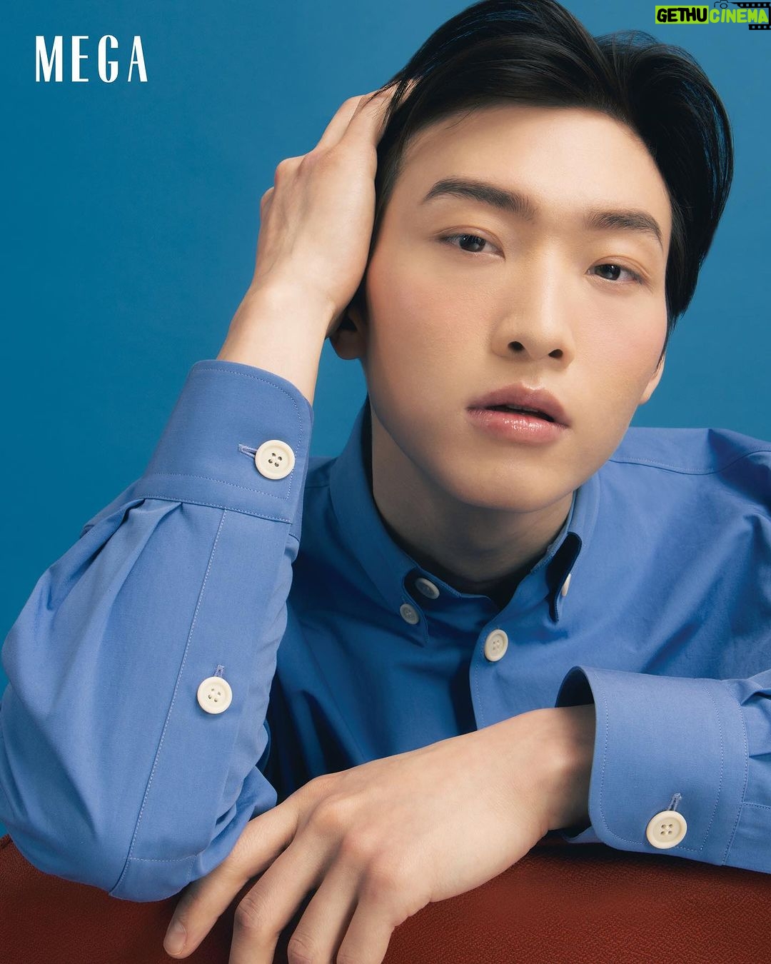 Sang Heon Lee Instagram - Staying true to your passion may not seem like the most practical path, but #SangHeonLee chose to follow his heart and pursue a career in acting, ultimately achieving success. In this month’s issue of MEGA magazine, we sit down with the XO, Kitty star as he shares his life pursuits and the secret behind his youthful glow. Written by @laurdsalen, photographed by @alansegui, creative direction by @jonespalteng, styled by @ryujishiomitsu, grooming by @professionellamaquillage, hair by @kimroyopog, sittings editor @bamxbva, editorial assistant @jonnieanne, photography assistants Jeo Luis Jingco and @lyndonkyle_, styling assistants @bithia.offline and @shera.png, interns @aaron.dechavez and @samantha.tobias, MEGA Magazine, March 2024. Special thanks to Megan Silverman of Avenue Artist Management and Jeffrey Chassen of Vision PR Los Angeles, @studiosegui and Nikki Martel.