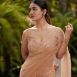 Saniya Iyappan Instagram – 🪷

Saree : @t.and.msignature 
Styling : @shantikrishna 
Hair : @zara___makeover 
📷 : @plan.b.actions @jibinartist Kochi, India