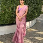 Saniya Iyappan Instagram - Happy New Year 💝 Saree : @kanchivaram.in Styling : @shantikrishna Draping : @drapist_daira Hair : @zara___makeover Kochi, India