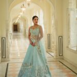 Saniya Iyappan Instagram - 🦢 Outfit : @thunnal Jewellery : @pureallure.in 📷 : @abhicolorsmanyu Jaipur, Rajasthan