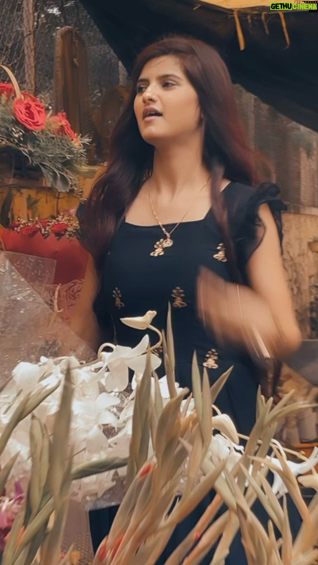 Saniya Shaikh Instagram - ❤️💯🥀 𝐋𝐈𝐊𝐄, 𝐂𝐎𝐌𝐌𝐄𝐍𝐓𝐒, 𝐒𝐇𝐀𝐑𝐄 #sanulove#sanufam#viralvideos #fyp #viralpost #beauty #kerala #picoftheday #dance #art #cute #mumbai #funny #onlineshopping #foryoupage #comment #fashionblogger #youtube #meme #trendy #nature #tamil #lifestyle #life #photoshoot #reelsinstagram #new #motivation #funnymemes #instafashion