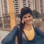 Saniya Shaikh Instagram - Sawan ne aaj to 🌈 . . . . . . . . . . #sanufam #sanulove #smile #swan #mansoon #barish #reelkarofeelkaro #reelitfeelit #smile #love #foryou #act