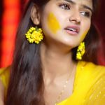 Saniya Shaikh Instagram - Zihaal E Miskin 🥀 𝐋𝐈𝐊𝐄, 𝐂𝐎𝐌𝐌𝐄𝐍𝐓𝐒, 𝐒𝐇𝐀𝐑𝐄 #sanulove#sanufam#viralvideos #fyp #viralpost #beauty #kerala #picoftheday #dance #art #cute #mumbai #funny #onlineshopping #foryoupage #comment #fashionblogger #youtube #meme #trendy #nature #tamil #lifestyle #life #photoshoot #reelsinstagram #new #motivation #funnymemes #instafashion