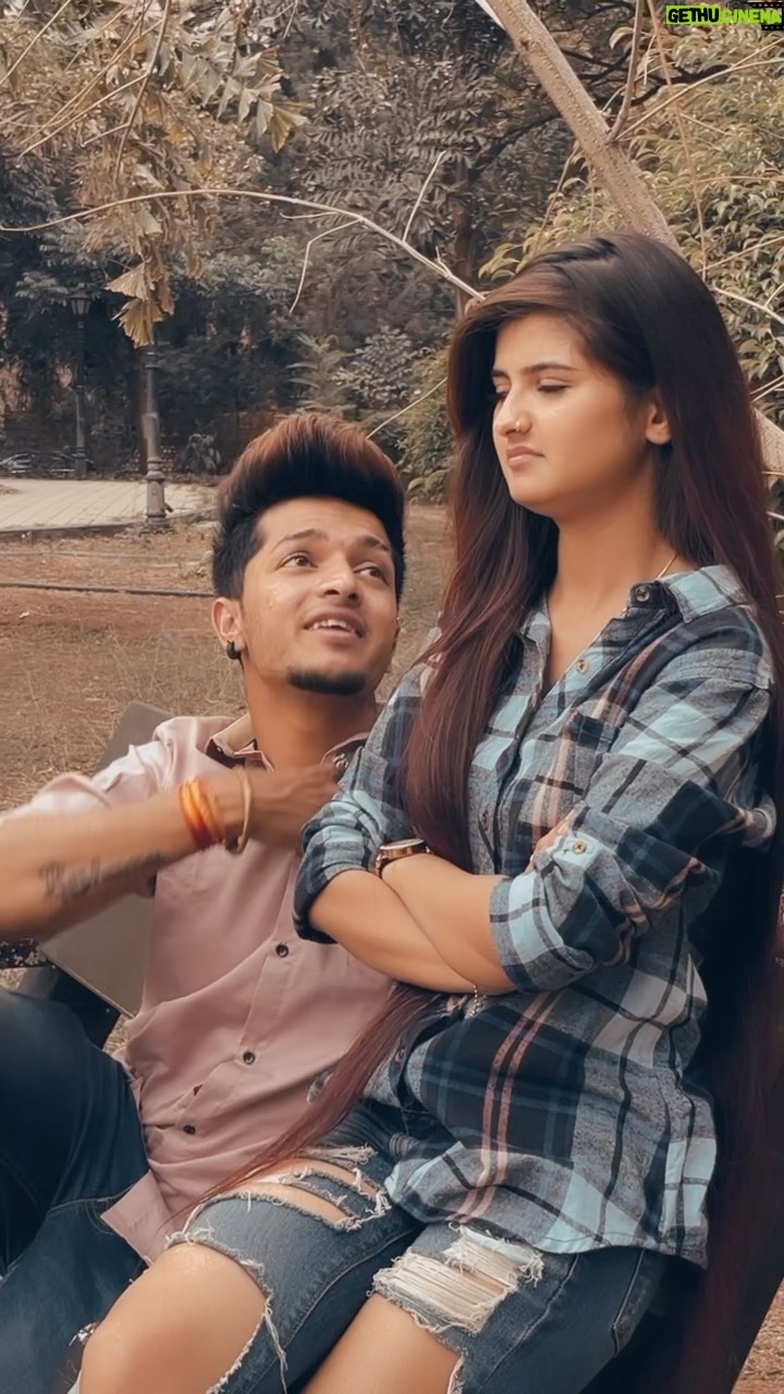 Saniya Shaikh Instagram - Tohh ?? π @xx_mr_swag_xx ππππ, ππππππππ, πππππ #sanulove#sanufam#viralvideos #couple #viralpost #beauty #kerala #picoftheday #dance #art #bestfriends #mumbai #funny #onlineshopping #foryoupage #couplevideos #fashionblogger #youtube #meme #trendy #nature #tagil #lifestyle #life #photoshoot #reelsinstagram #new #couplegoals #funnymemes #instafashion