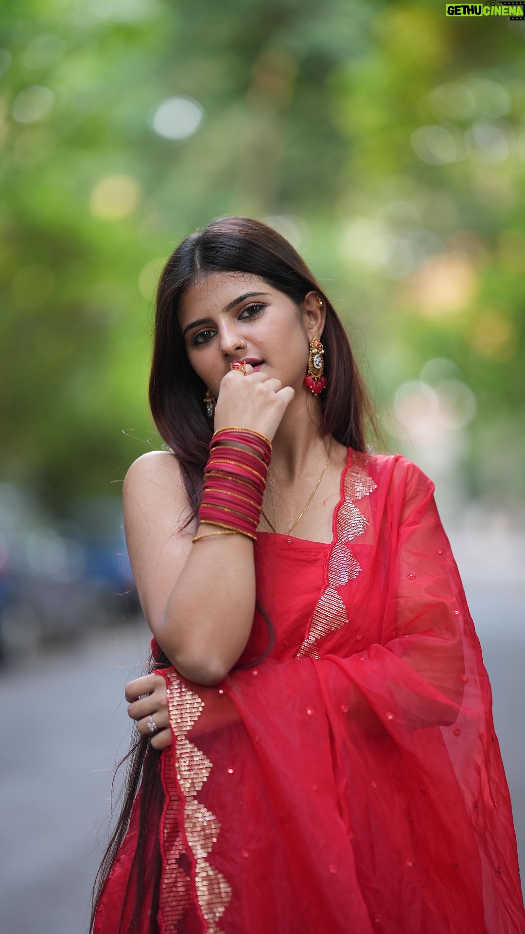 Saniya Shaikh Instagram - Jaan Jaye To Kya β€οΈ ππππ, ππππππππ, πππππ #sanulove#sanufam#viralvideos #fyp #viralpost #beauty #kerala #picoftheday #dance #art #cute #mumbai #funny #onlineshopping #foryoupage #comment #fashionblogger #youtube #meme #trendy #nature #tamil #lifestyle #life #photoshoot #reelsinstagram #new #motivation #funnymemes #instafashion