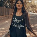 Saniya Shaikh Instagram - Bata Denge ❤️ 𝐋𝐈𝐊𝐄, 𝐂𝐎𝐌𝐌𝐄𝐍𝐓𝐒, 𝐒𝐇𝐀𝐑𝐄 #sanulove#sanufam#viralvideos #fyp #viralpost #beauty #kerala #picoftheday #dance #art #cute #mumbai #funny #onlineshopping #foryoupage #comment #fashionblogger #youtube #meme #trendy #nature #tamil #lifestyle #life #photoshoot #reelsinstagram #new #motivation #funnymemes #instafashion