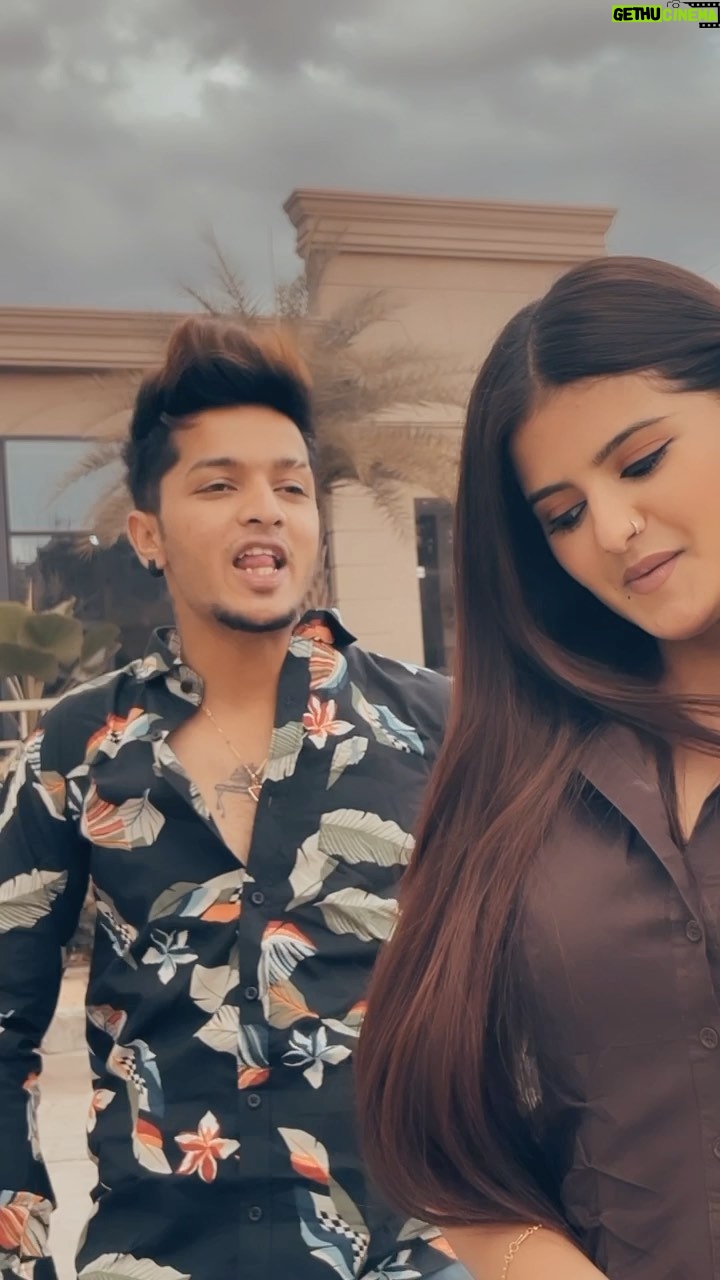 Saniya Shaikh Instagram - Mohabbat Ne mohabbat Koβ¦π₯ @xx_mr_swag_xx ππππ, ππππππππ, πππππ #sanulove#sanufam#viralvideos #couple #viralpost #beauty #kerala #picoftheday #dance #art #bestfriends #mumbai #funny #onlineshopping #foryoupage #couplevideos #fashionblogger #youtube #meme #trendy #nature #tagil #lifestyle #life #photoshoot #reelsinstagram #new #couplegoals #funnymemes #instafashion