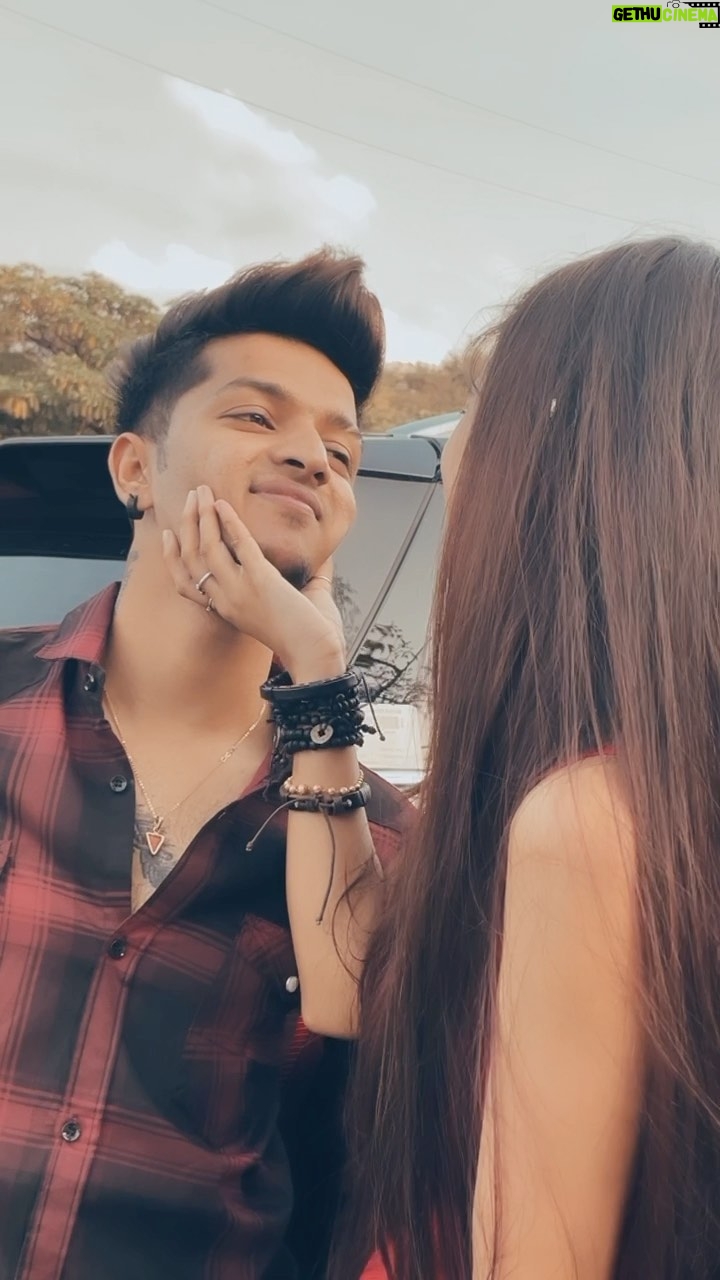 Saniya Shaikh Instagram - Pagal yeh jawani hai β€οΈβπ₯ @xx_mr_swag_xx ππππ, ππππππππ, πππππ #sanulove#sanufam#viralvideos #couple #viralpost #beauty #kerala #picoftheday #dance #art #bestfriends #mumbai #funny #onlineshopping #foryoupage #couplevideos #fashionblogger #youtube #meme #trendy #nature #tagil #lifestyle #life #photoshoot #reelsinstagram #new #couplegoals #funnymemes #instafashion