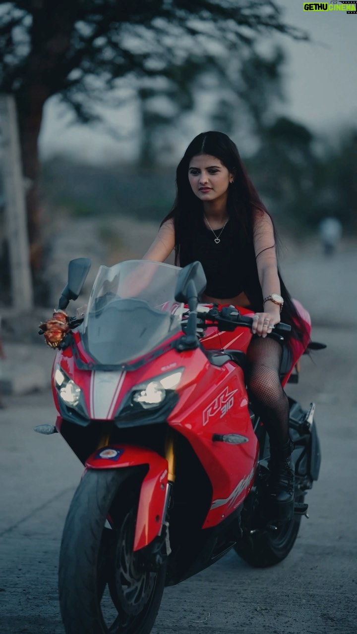 Saniya Shaikh Instagram - Letβs Ride ποΈβ€οΈπ₯π― ππππ, ππππππππ, πππππ #sanulove#sanufam#viralvideos #fyp #viralpost #beauty #kerala #picoftheday #dance #art #cute #mumbai #funny #onlineshopping #foryoupage #comment #fashionblogger #youtube #meme #trendy #nature #tamil #lifestyle #life #photoshoot #reelsinstagram #new #motivation #funnymemes #instafashion