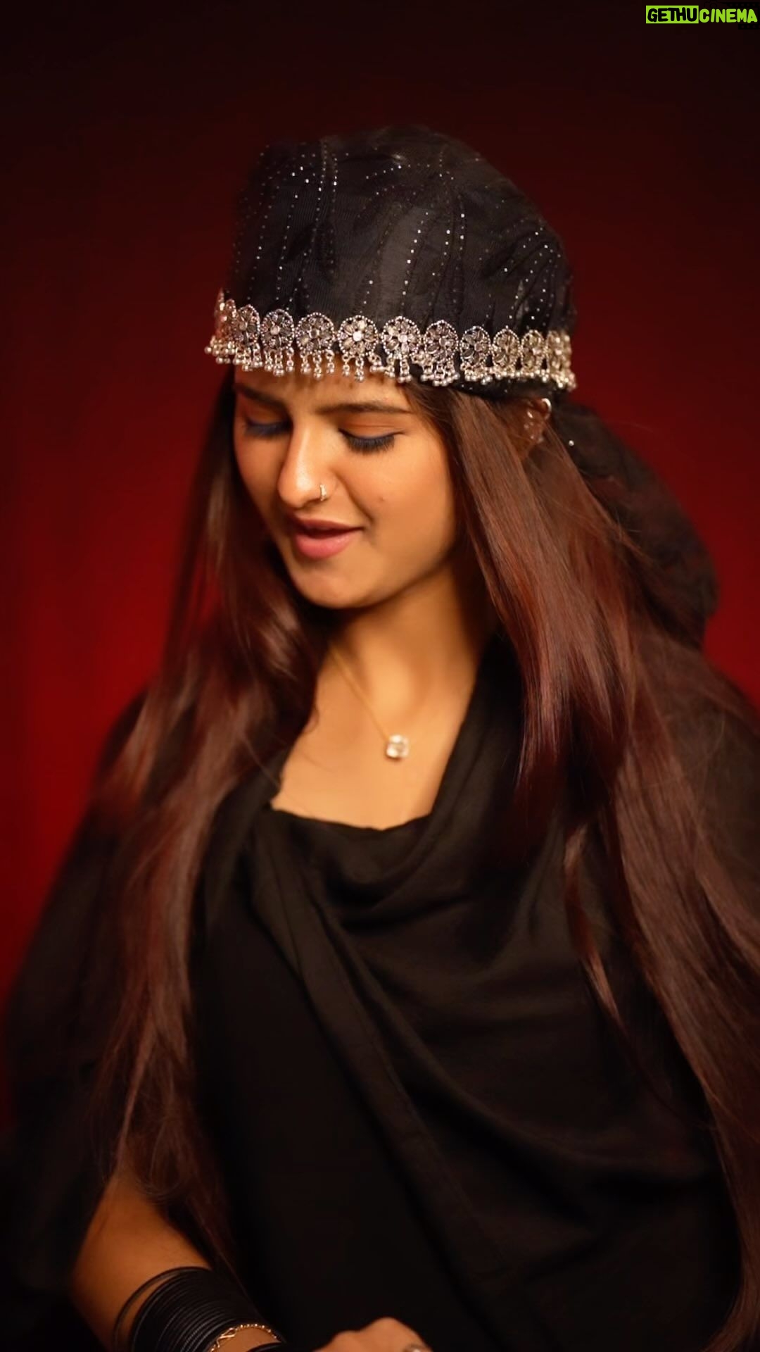 Saniya Shaikh Instagram - Dil Pardesi Ho Gaya 🥀 𝐋𝐈𝐊𝐄, 𝐂𝐎𝐌𝐌𝐄𝐍𝐓𝐒, 𝐒𝐇𝐀𝐑𝐄 #sanulove#sanufam#viralvideos #fyp #viralpost #beauty #kerala #picoftheday #dance #art #cute #mumbai #funny #onlineshopping #foryoupage #comment #fashionblogger #youtube #meme #trendy #nature #tamil #lifestyle #life #photoshoot #reelsinstagram #new #motivation #funnymemes #instafashion
