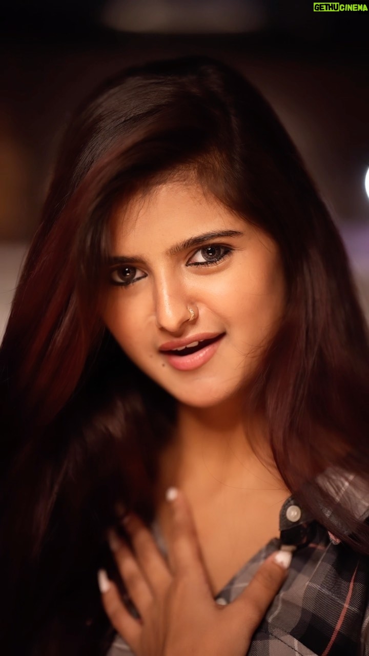 Saniya Shaikh Instagram - Tumhare Siva π ππππ, ππππππππ, πππππ #sanulove#sanufam#viralvideos #fyp #viralpost #beauty #kerala #picoftheday #dance #art #cute #mumbai #funny #onlineshopping #foryoupage #comment #fashionblogger #youtube #meme #trendy #nature #tamil #lifestyle #life #photoshoot #reelsinstagram #new #motivation #funnymemes #instafashion