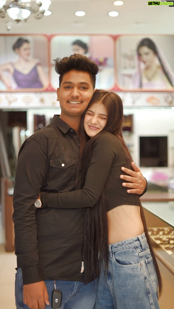 Saniya Shaikh Instagram - Tag Ur Brother ❤️ @sahilshaikh.0786 𝐋𝐈𝐊𝐄, 𝐂𝐎𝐌𝐌𝐄𝐍𝐓𝐒, 𝐒𝐇𝐀𝐑𝐄 #sanulove#sanufam#viralvideos #fyp #viralpost #beauty #kerala #picoftheday #dance #art #cute #mumbai #funny #onlineshopping #foryoupage #comment #fashionblogger #youtube #meme #trendy #nature #tamil #lifestyle #life #photoshoot #reelsinstagram #new #motivation #funnymemes #love
