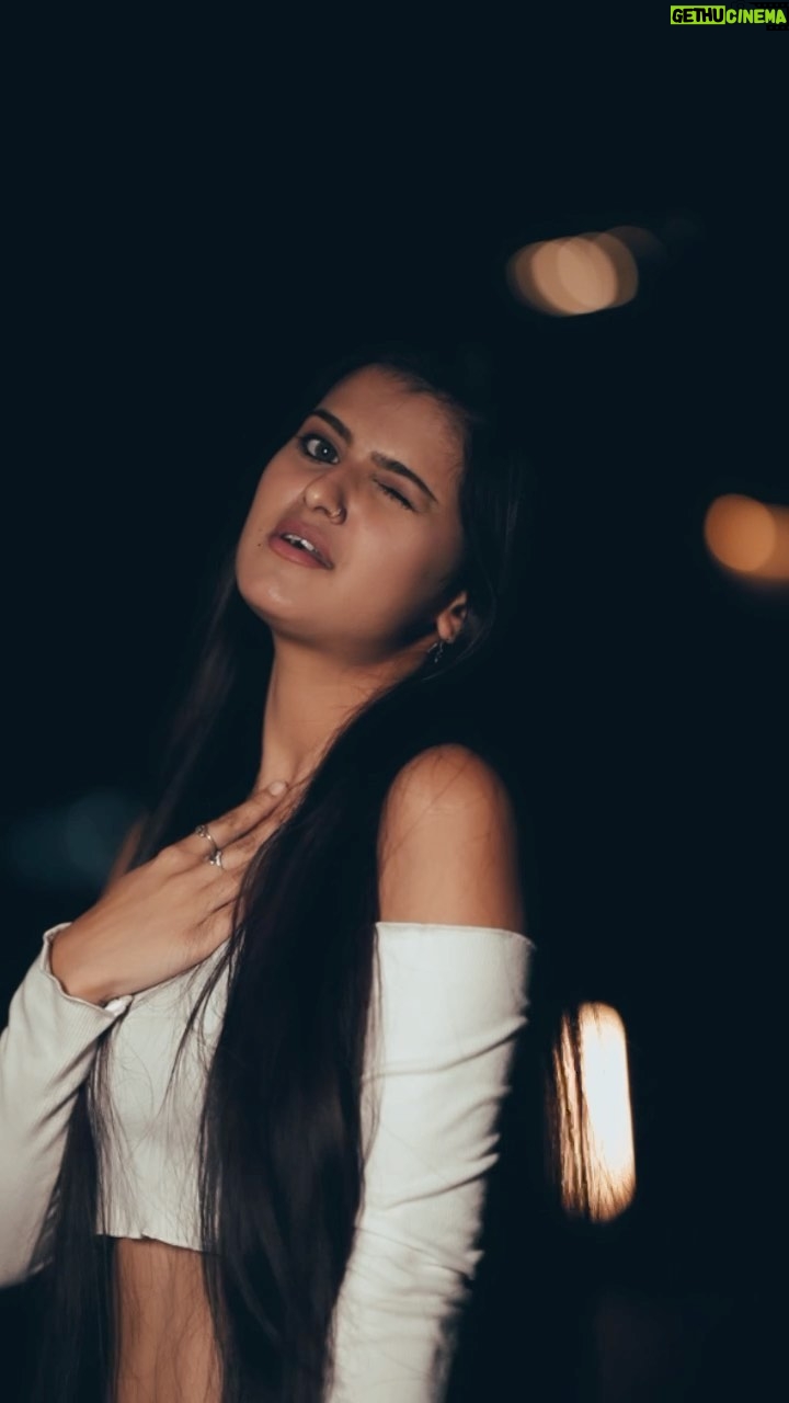 Saniya Shaikh Instagram - ❤️❤️❤️ 𝐋𝐈𝐊𝐄, 𝐂𝐎𝐌𝐌𝐄𝐍𝐓𝐒, 𝐒𝐇𝐀𝐑𝐄 #sanulove#sanufam#viralvideos #fyp #viralpost #beauty #kerala #picoftheday #dance #art #cute #mumbai #funny #onlineshopping #foryoupage #comment #fashionblogger #youtube #meme #trendy #nature #tamil #lifestyle #life #photoshoot #reelsinstagram #new #motivation #funnymemes #instafashion