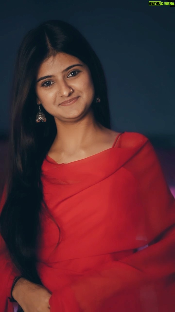 Saniya Shaikh Instagram - Expression ❤️ 𝐋𝐈𝐊𝐄, 𝐂𝐎𝐌𝐌𝐄𝐍𝐓𝐒, 𝐒𝐇𝐀𝐑𝐄 #sanulove#sanufam#viralvideos #fyp #viralpost #beauty #kerala #picoftheday #dance #art #cute #mumbai #funny #onlineshopping #foryoupage #comment #fashionblogger #youtube #meme #trendy #nature #tamil #lifestyle #life #photoshoot #reelsinstagram #new #motivation #funnymemes #instafashion
