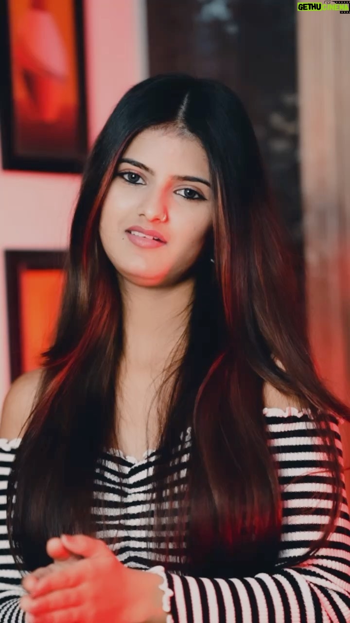 Saniya Shaikh Instagram - Expression 🖤 𝐋𝐈𝐊𝐄, 𝐂𝐎𝐌𝐌𝐄𝐍𝐓𝐒, 𝐒𝐇𝐀𝐑𝐄 #sanulove#sanufam#viralvideos #fyp #viralpost #beauty #kerala #picoftheday #dance #art #cute #mumbai #funny #onlineshopping #foryoupage #comment #fashionblogger #youtube #meme #trendy #nature #tamil #lifestyle #life #photoshoot #reelsinstagram #new #motivation #funnymemes #instafashion