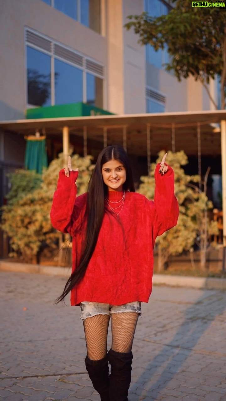 Saniya Shaikh Instagram - Ye Bhi Sach Hai β€οΈπ₯ ππππ, ππππππππ, πππππ #sanulove#sanufam#viralvideos #fyp #viralpost #beauty #kerala #picoftheday #dance #art #cute #mumbai #funny #onlineshopping #foryoupage #comment #fashionblogger #youtube #meme #trendy #nature #tamil #lifestyle #life #photoshoot #reelsinstagram #new #motivation #funnymemes #love