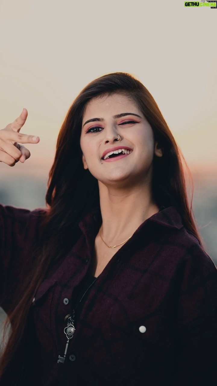 Saniya Shaikh Instagram - Diwana Mai ho Gaya 🥀 𝐋𝐈𝐊𝐄, 𝐂𝐎𝐌𝐌𝐄𝐍𝐓𝐒, 𝐒𝐇𝐀𝐑𝐄 #sanulove#sanufam#viralvideos #fyp #viralpost #beauty #kerala #picoftheday #dance #art #cute #mumbai #funny #onlineshopping #foryoupage #comment #fashionblogger #youtube #meme #trendy #nature #tamil #lifestyle #life #photoshoot #reelsinstagram #new #motivation #funnymemes #instafashion