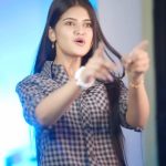Saniya Shaikh Instagram - Logo ko kehne do 🔥 𝐋𝐈𝐊𝐄, 𝐂𝐎𝐌𝐌𝐄𝐍𝐓𝐒, 𝐒𝐇𝐀𝐑𝐄 #sanulove#sanufam#viralvideos #fyp #viralpost #beauty #kerala #picoftheday #dance #art #cute #mumbai #funny #onlineshopping #foryoupage #comment #fashionblogger #youtube #meme #trendy #nature #tamil #lifestyle #life #photoshoot #reelsinstagram #new #motivation #funnymemes #love