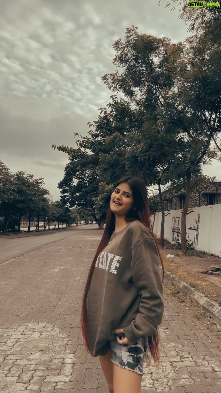 Saniya Shaikh Instagram - ❤️🥀🔥 𝐋𝐈𝐊𝐄, 𝐂𝐎𝐌𝐌𝐄𝐍𝐓𝐒, 𝐒𝐇𝐀𝐑𝐄 #sanulove#sanufam#viralvideos #fyp #viralpost #beauty #kerala #picoftheday #dance #art #cute #mumbai #funny #onlineshopping #foryoupage #comment #fashionblogger #youtube #meme #trendy #nature #tamil #lifestyle #life #photoshoot #reelsinstagram #new #motivation #funnymemes #instafashion