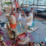 Sanjay Dutt Instagram – Did a fantastic Shiv Pooja today. Thank you @sriudayacharyaji_ , 
Har Har Mahadev!